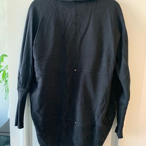 Wilfred sweater - Picture 6 of 6